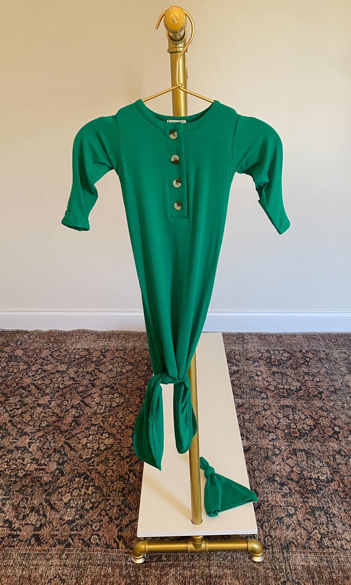 Knotted Baby Gown Set (Newborn - 3 mo) - Green