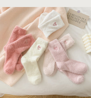 rts: Fuzzy Valentine Heart Socks