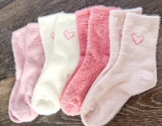 rts: Fuzzy Valentine Heart Socks